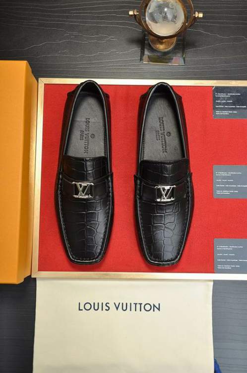 Picture of Louis Vuitton Shoes _SKULVsz38-44hnh062211727